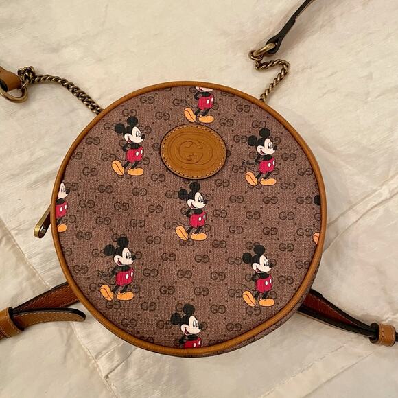 Gucci x Disney Circle Backpack Bag Purse NEW in box + shopping bag - Picture 11 of 14